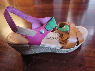 Sandalias Trisoles Piel Marrón y Rosa