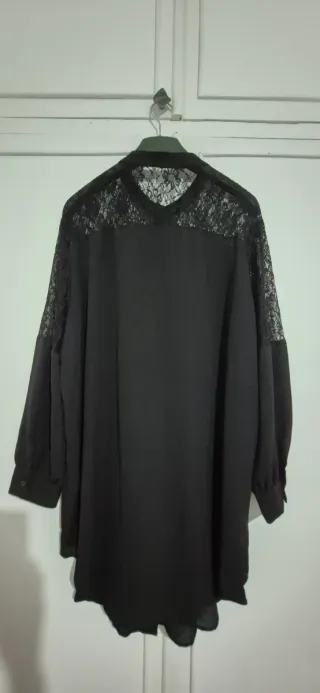 Blusa negra con encaje talla 3XL