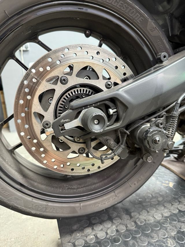 Pinza Freno Trasera Yamaha Tmax
