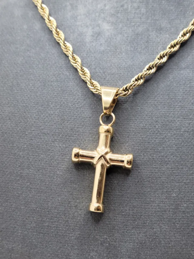 Colgante Cruz con Cordón Rizado
