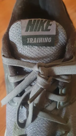 Zapatillas Nike Grises