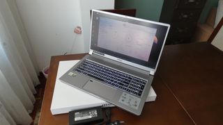 Portátil MSI Creator 17 A10SE-206ES