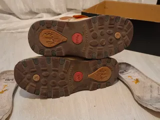 Botas Art Piel Beige y Marrón