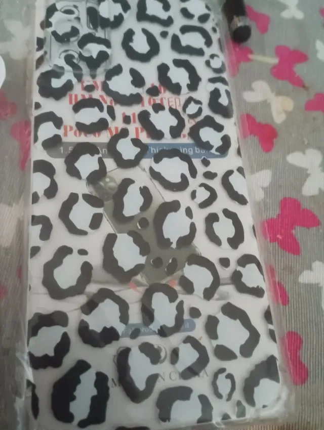 Funda móvil estampado leopardo