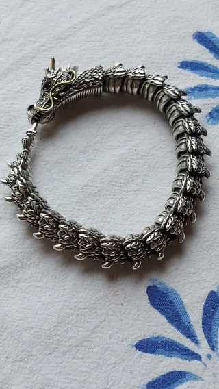 Pulsera Dragón Plata