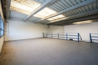 Nave industrial en venta en Meco pueblo en Meco