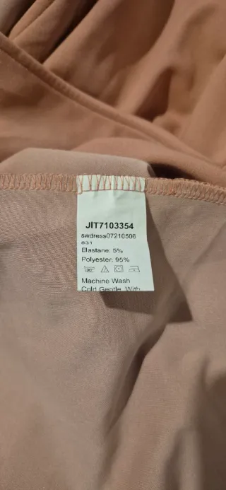 3x2. Vestido fiesta rosa talla 4XL.