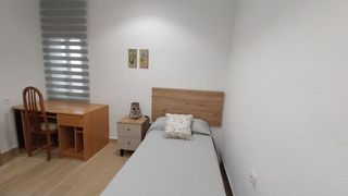 Piso en alquiler en San Ildefonso - Catedral en Jaén