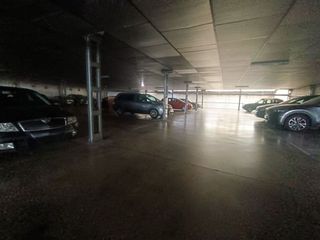 Garaje en alquiler en Centro en Logroño