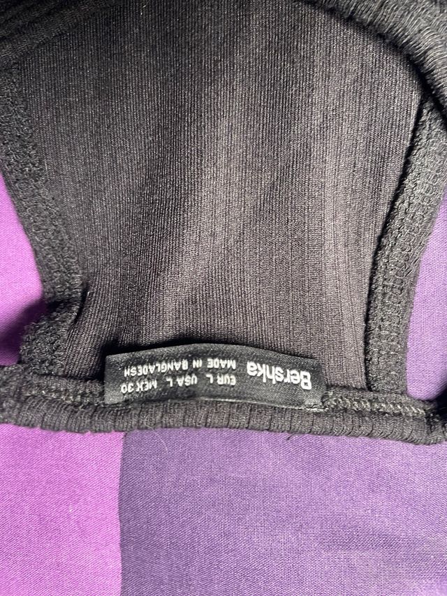 Camiseta Bershka Negra Talla L