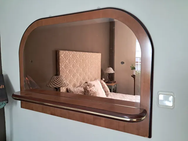 Espejo de pared madera y metal. Vintage.