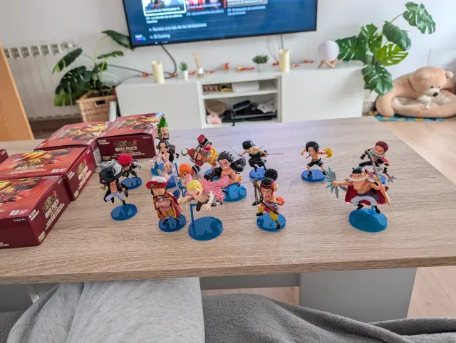 Lote 14 figuras One Piece Adverge Motion Banpresto