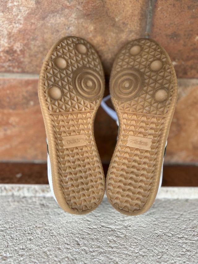 Adidas Samba ORIGINALES. Talla 35 Blancas y verdes