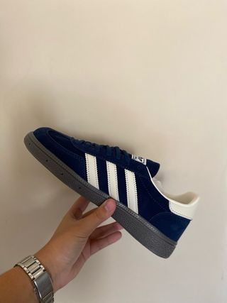 Adidas Spezial Azul Marino y Blanco