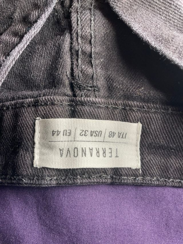 Pantalón corto Bershka negro desgastado Talla M