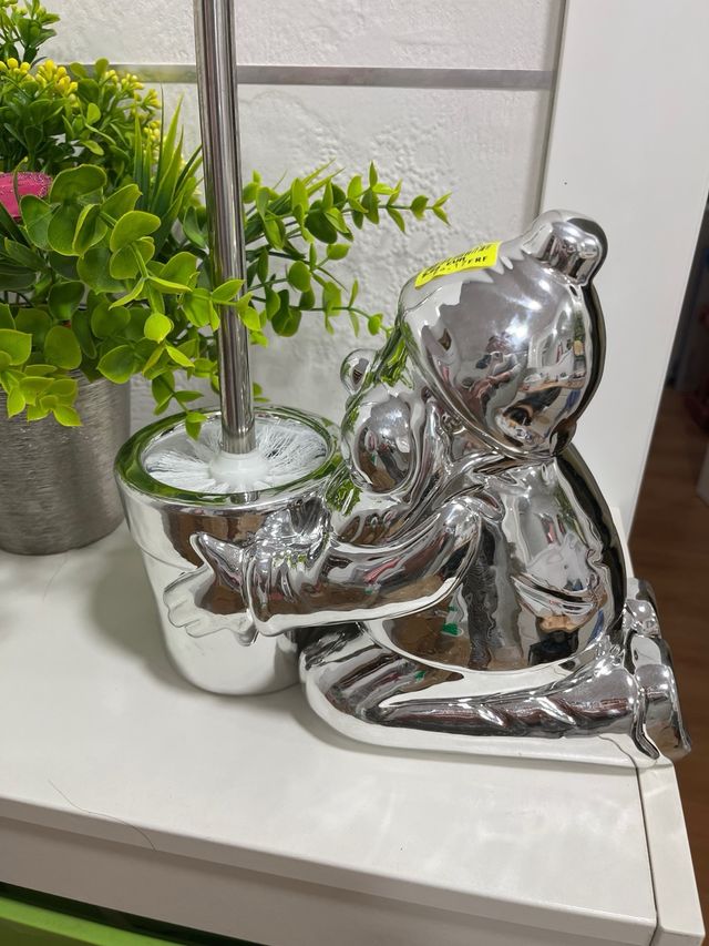 Limpiador WC Diseño  Plateado