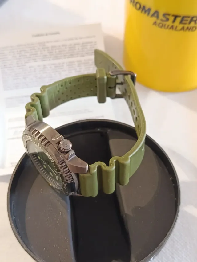 Citizen Promaster BN0157-11X Reloj Eco-Drive