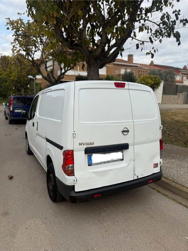 Nissan NV200 2017 etiqueta C