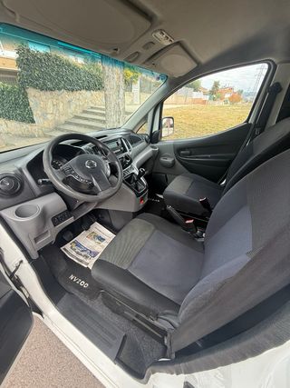 Nissan NV200 2017 etiqueta C