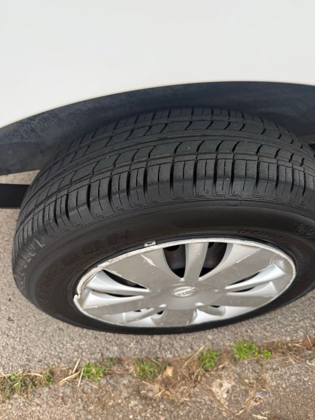 Nissan NV200 2017 etiqueta C