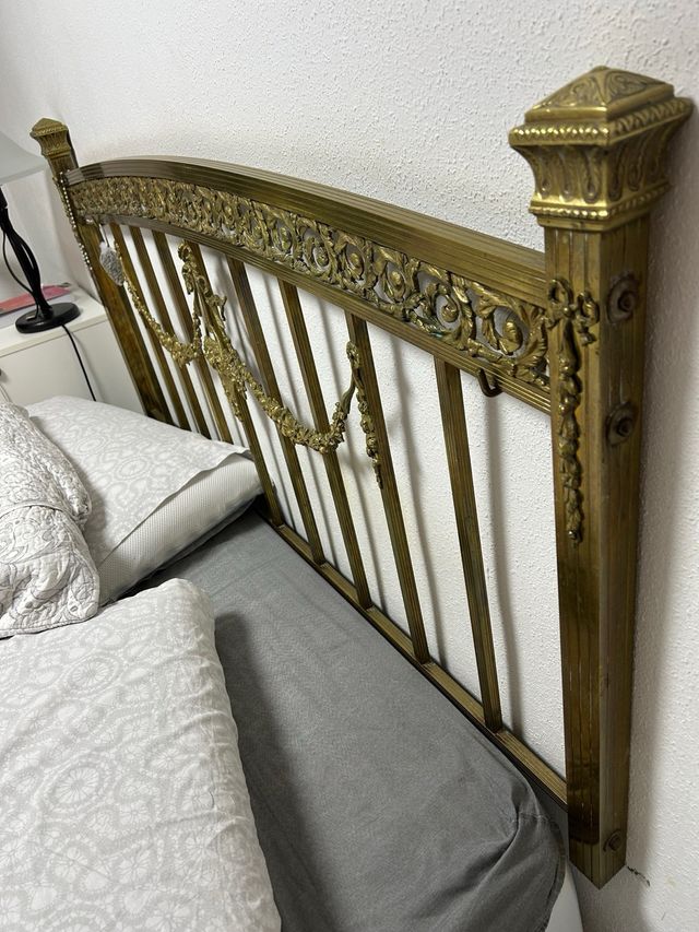 Cabecero vintage bronce y latón