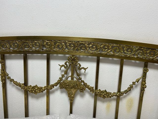 Cabecero vintage bronce y latón