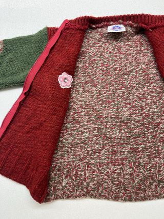 Maglione invernale bambina rosso con fiore rosa