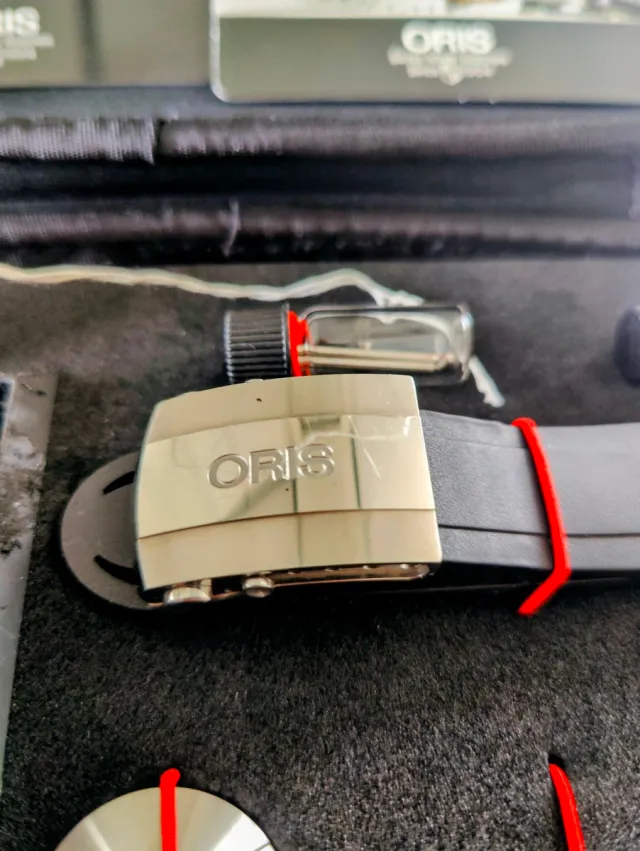 Reloj Oris Carlos Coste Edición Limitada Full Set