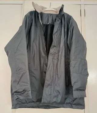 Chaquetón chubasquero verde cacería hombre.