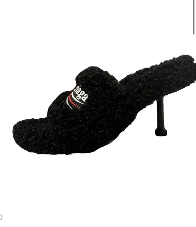 Sandalias Balenciaga M80 Peluche Negro Talla 38