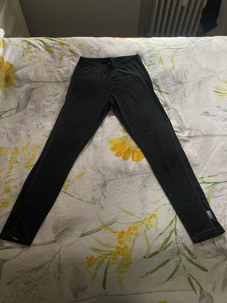 Leggings térmicos Wedze negros – cómodos y ajustad