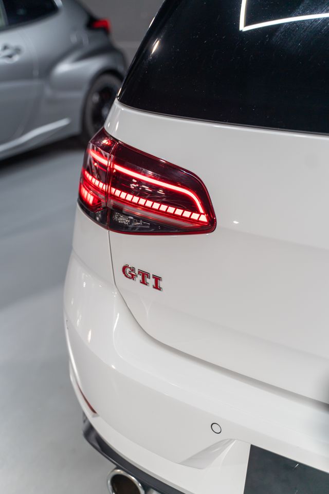 VOLKSWAGEN Golf GTI Performance 2.0 TSI 245CV DSG