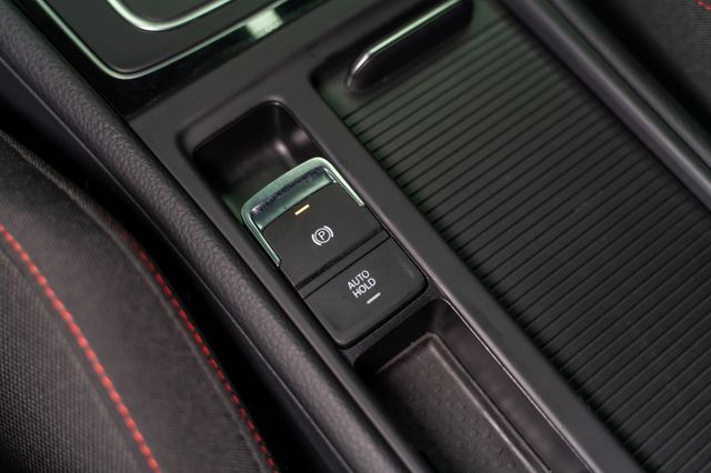 VOLKSWAGEN Golf GTI Performance 2.0 TSI 245CV DSG