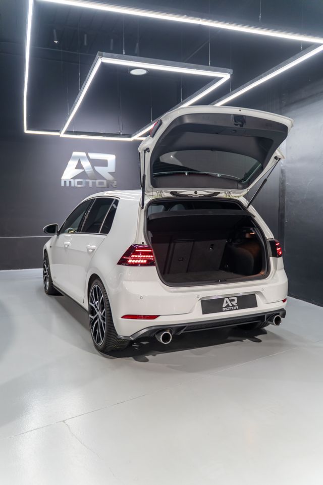 VOLKSWAGEN Golf GTI Performance 2.0 TSI 245CV DSG
