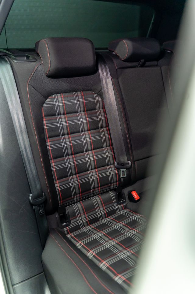 VOLKSWAGEN Golf GTI Performance 2.0 TSI 245CV DSG