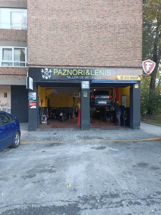 Lavado de coches y restauración de faros