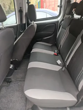 Lavado de coches y restauración de faros