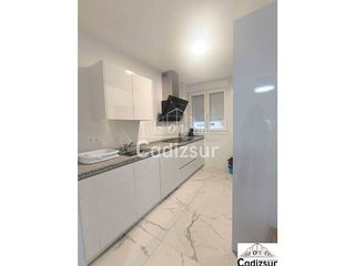 Piso en alquiler en La Paz - Segunda Aguada - Loreto en Cádiz