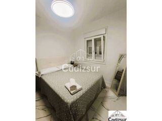 Piso en alquiler en La Paz - Segunda Aguada - Loreto en Cádiz