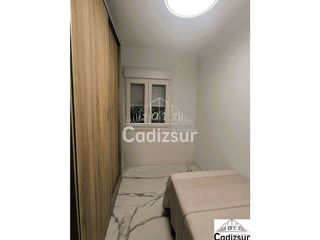 Piso en alquiler en La Paz - Segunda Aguada - Loreto en Cádiz