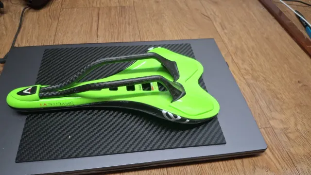 Sillín bicicleta ASTUTE Italia