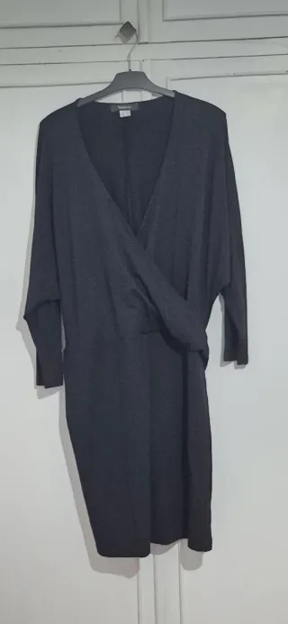 3x2. Vestido fiesta corto cruzado talla 50/52