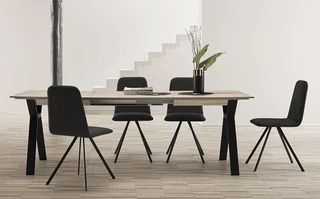 MESA DE COMEDOR EXTENSIBLE