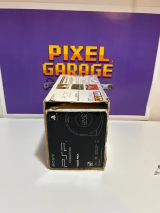 PSP Nera + Caricatore + Scatola + 2 Giochi