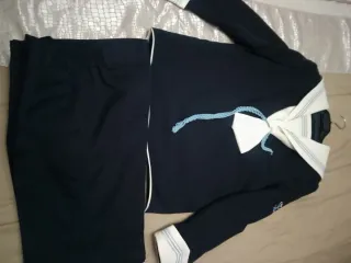 Traje marinero comunión azul y blanco
Talla 12 año