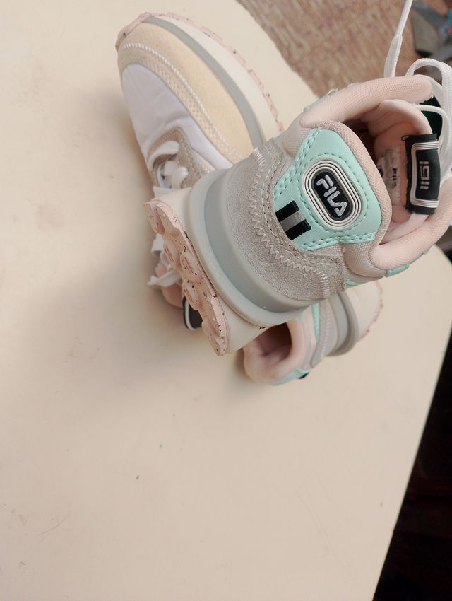 Tênis Fila Feminino Tamanho 37