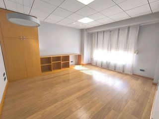 Oficina en alquiler en Centro en Logroño