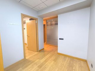 Oficina en alquiler en Centro en Logroño