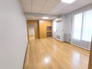 Oficina en alquiler en Centro en Logroño