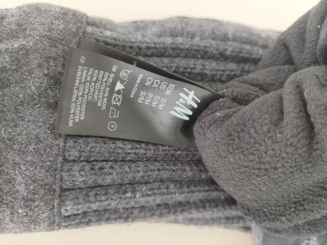 Guantes H&M grises